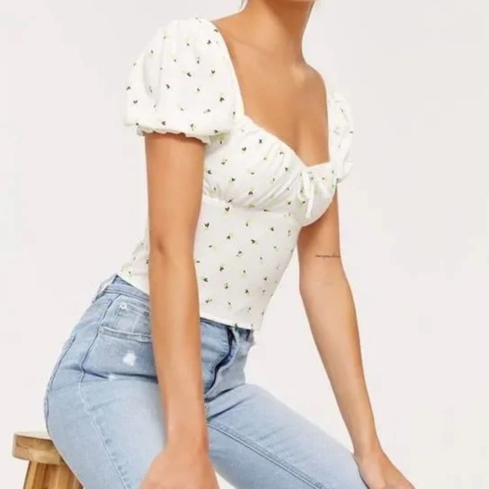 Lottie Moss Peasant Patterned White Floral Summer Trendy Top